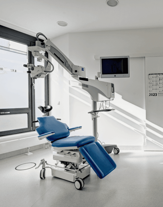 behandlungsstuhl-augenlasercentrum-hamburg